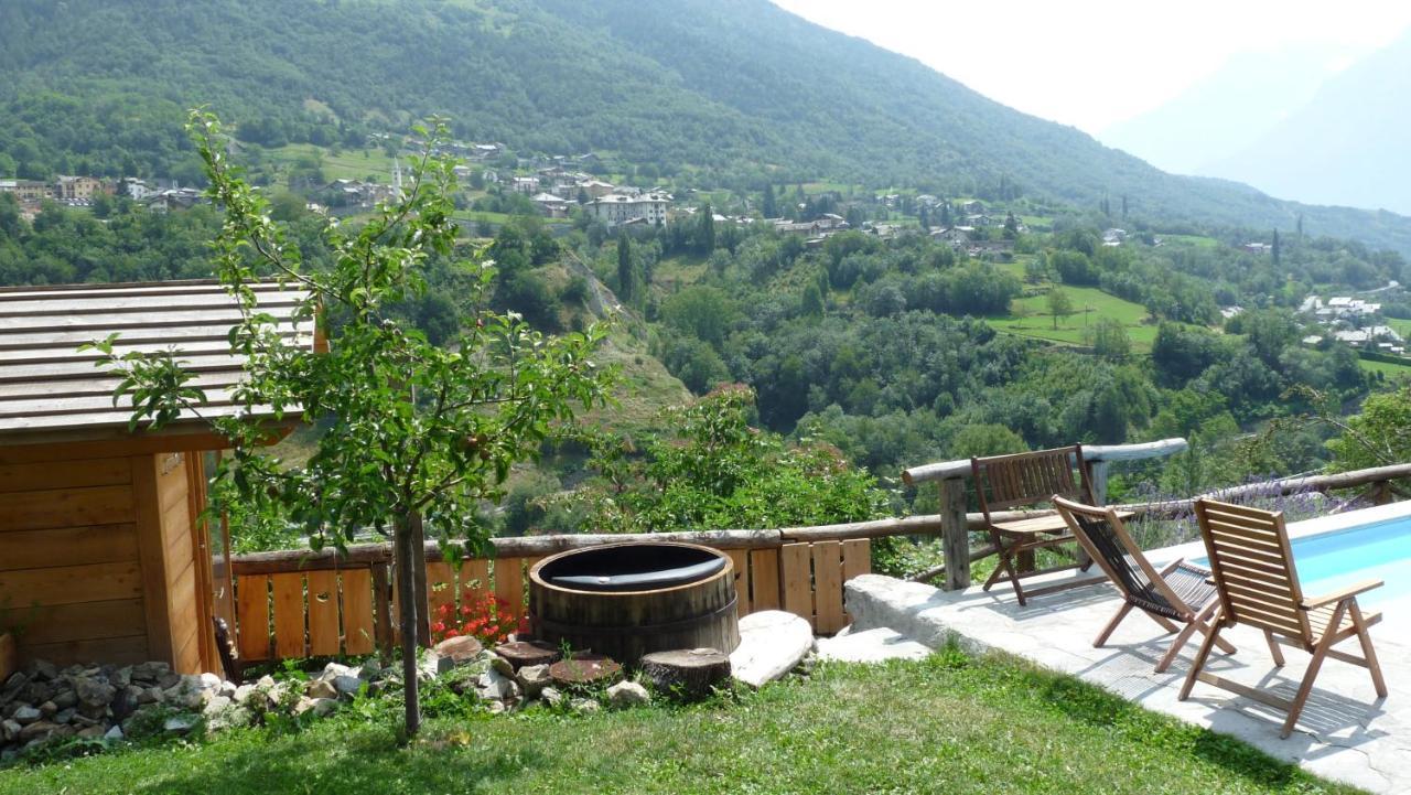 La Fattoria Di Roven Villa Gignod Buitenkant foto