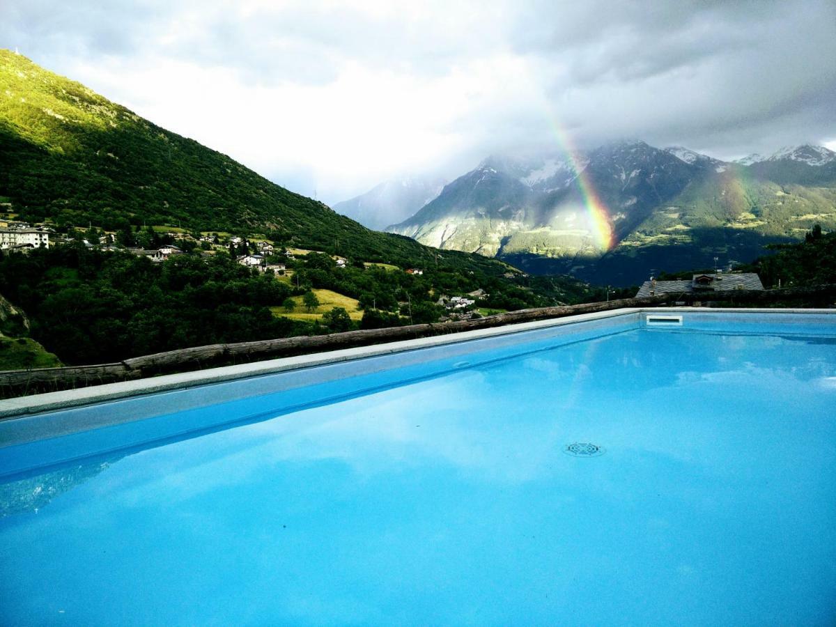 La Fattoria Di Roven Villa Gignod Buitenkant foto